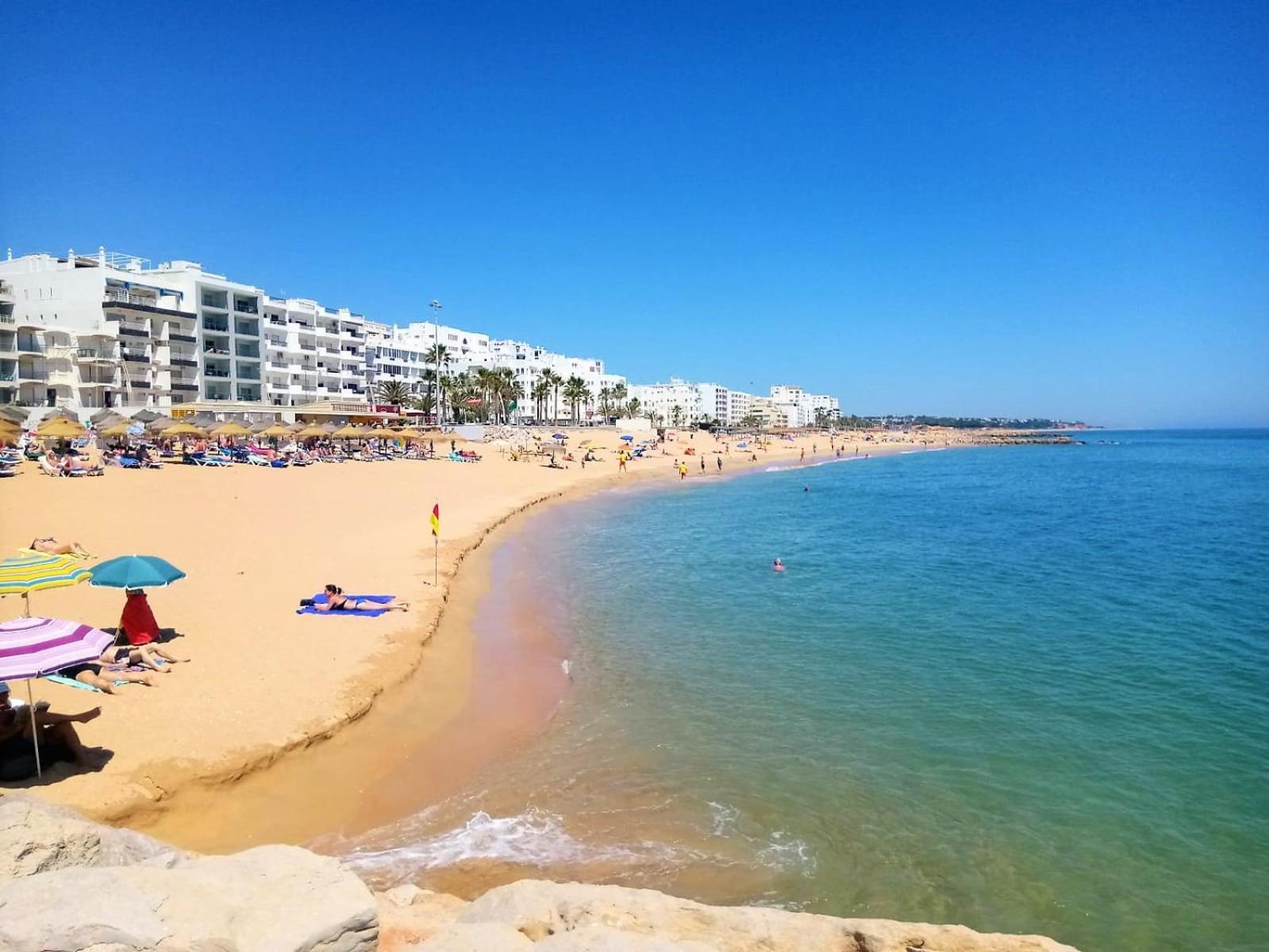 Quarteira Central Beach By Homing Екстер'єр фото